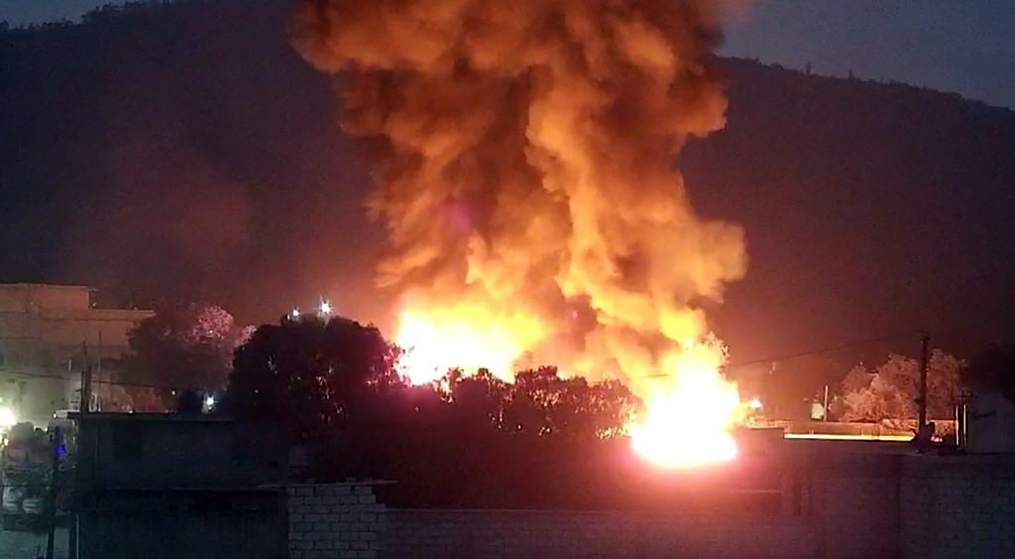 Explosión de polvorín en Huehuetlán deja 12 personas heridas 