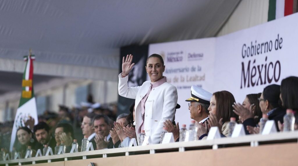 Sheinbaum encabeza en Puebla el 113 Aniversario del Ejército Mexicano; Armenta asiste a la ceremonia