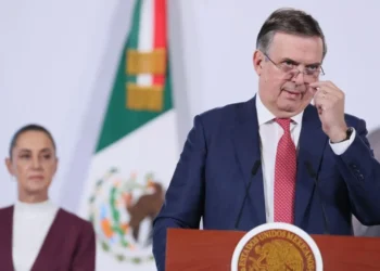 Ebrard llama a la cautela ante nuevos aranceles de EU y anuncia viaje a Washington