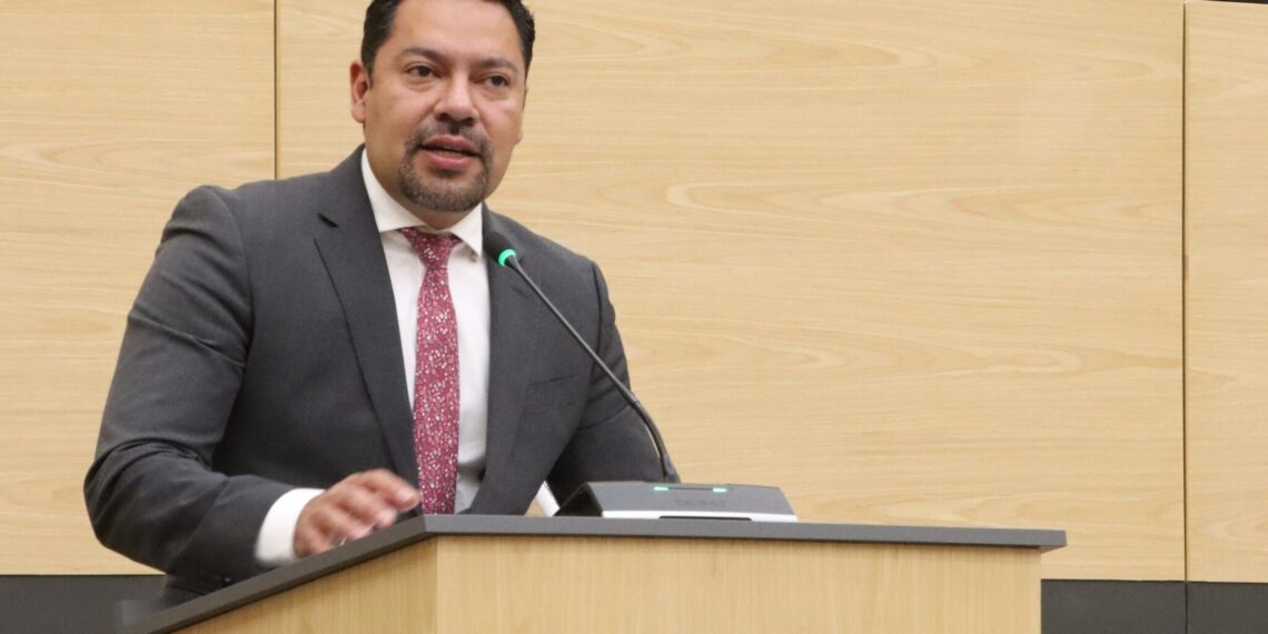 Andrés Villegas Mendoza califica de “incongruentes” a diputados que rechazaron reforma electoral de Claudia Sheinbaum