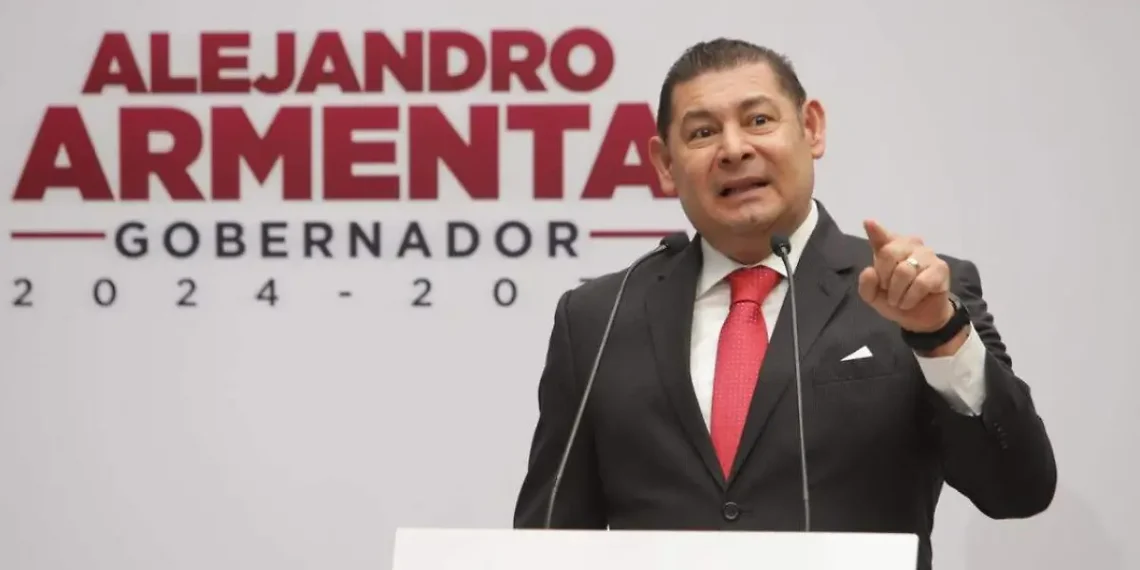 Armenta señala a administraciones pasadas por crisis en SOAPAP y ordena revisión