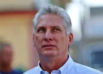 Díaz-Canel anuncia negociaciones con Estados Unidos en medio de crisis política en Cuba