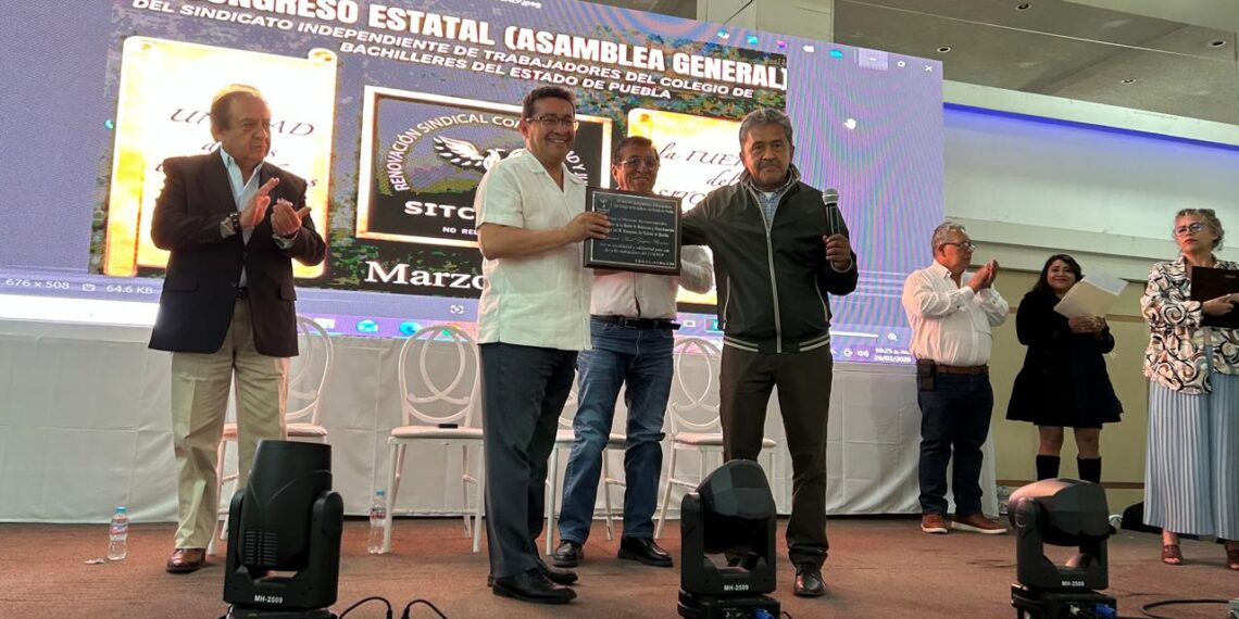 Participa Pável Gaspar en el Primer Congreso Estatal del SITCOBAEP