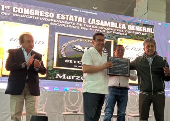 Participa Pável Gaspar en el Primer Congreso Estatal del SITCOBAEP