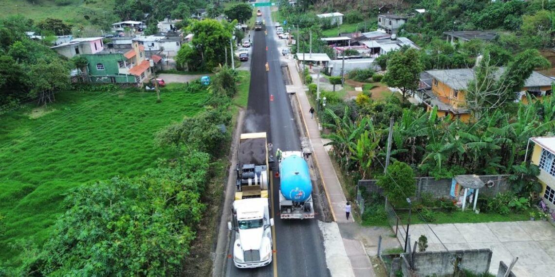 Centro SICT Puebla interviene la “Curva del Millón” para reforzar la seguridad vial en la carretera Teziutlán–Nautla