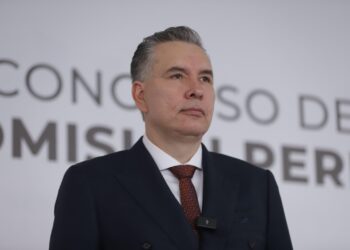 Waldo Fernández propone sanciones penales para candidatos que recurran a guerra sucia