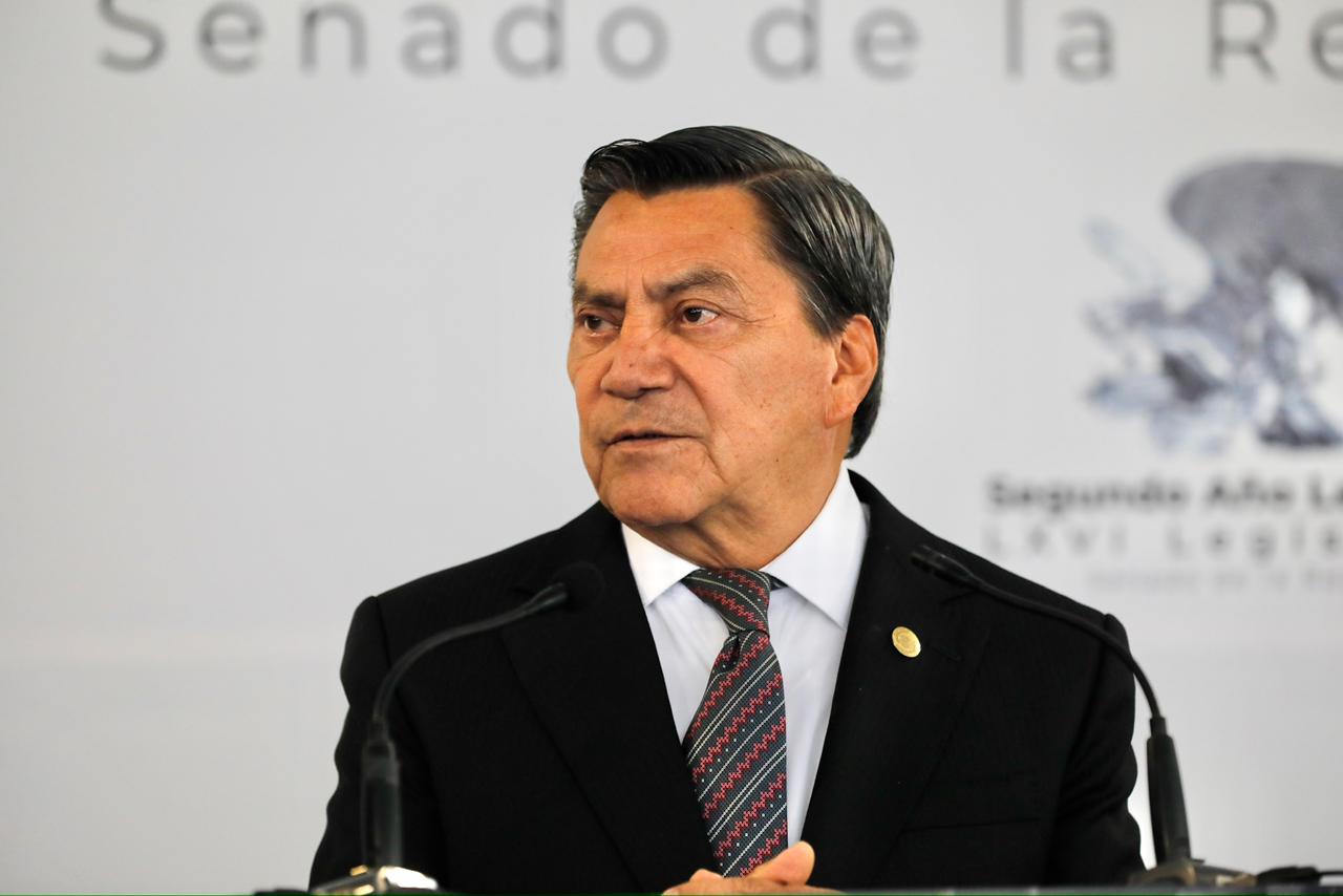 Óscar Cantón reacciona a negativa de Maru Campos de comparecer en el Senado