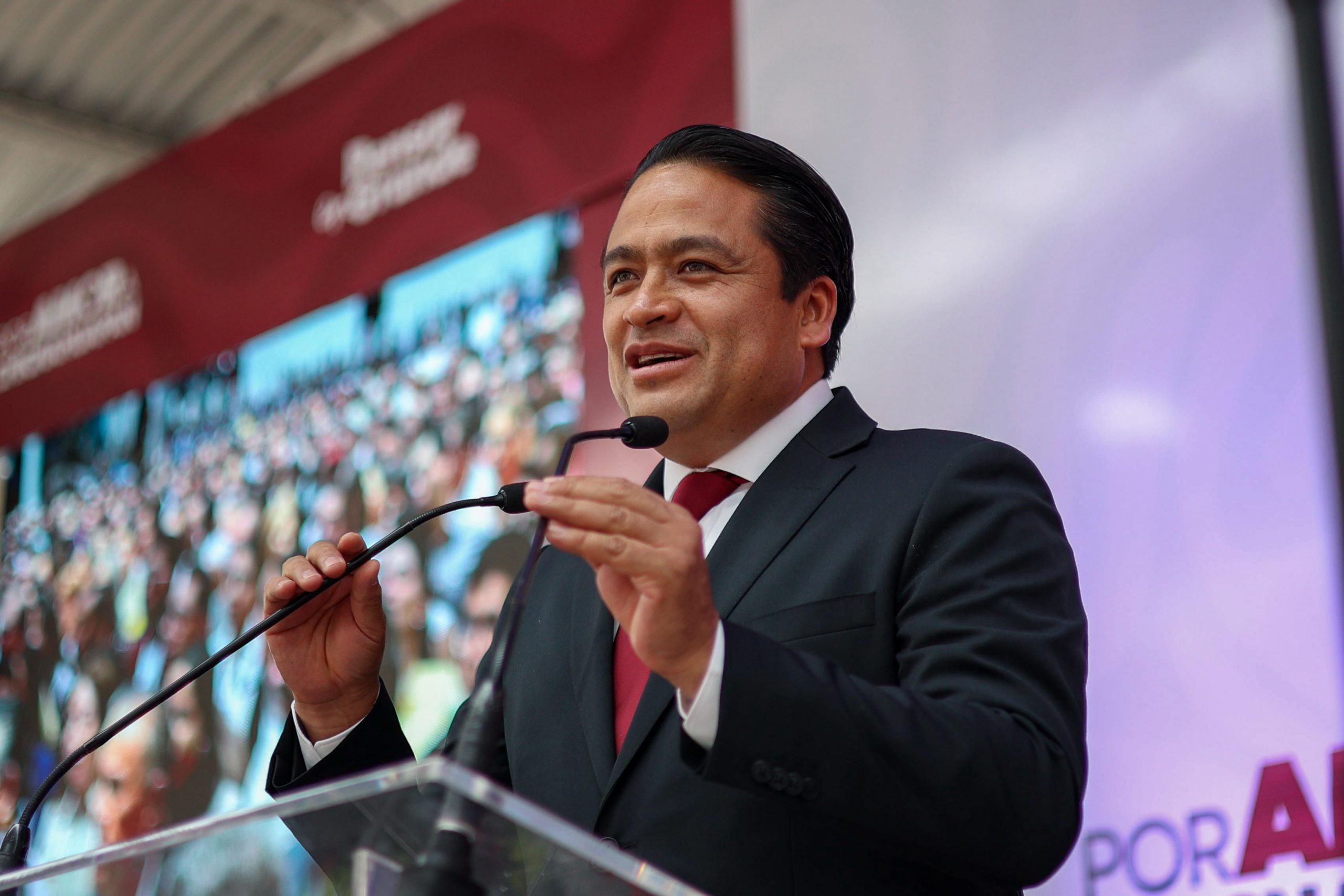 Morena Puebla pide austeridad a alcalde de Chignahuapan tras polémica por fiesta de XV años