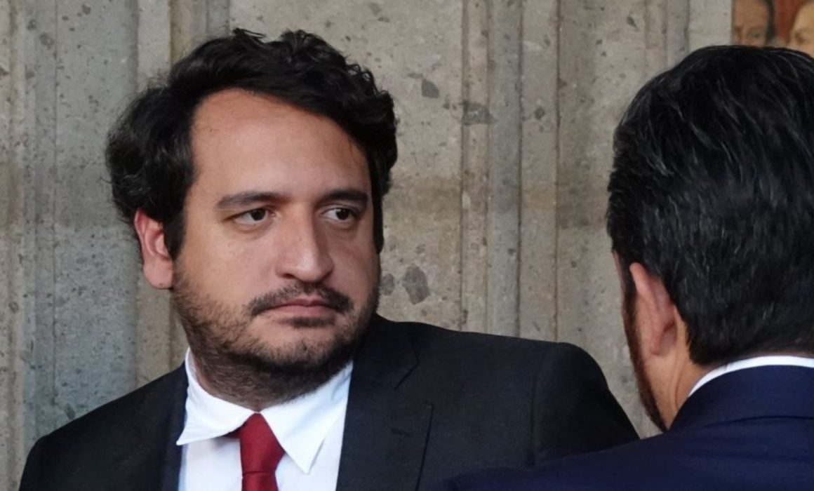 Sheinbaum respalda salida de “Andy” López Beltrán y crecen señales de relevo político en Morena