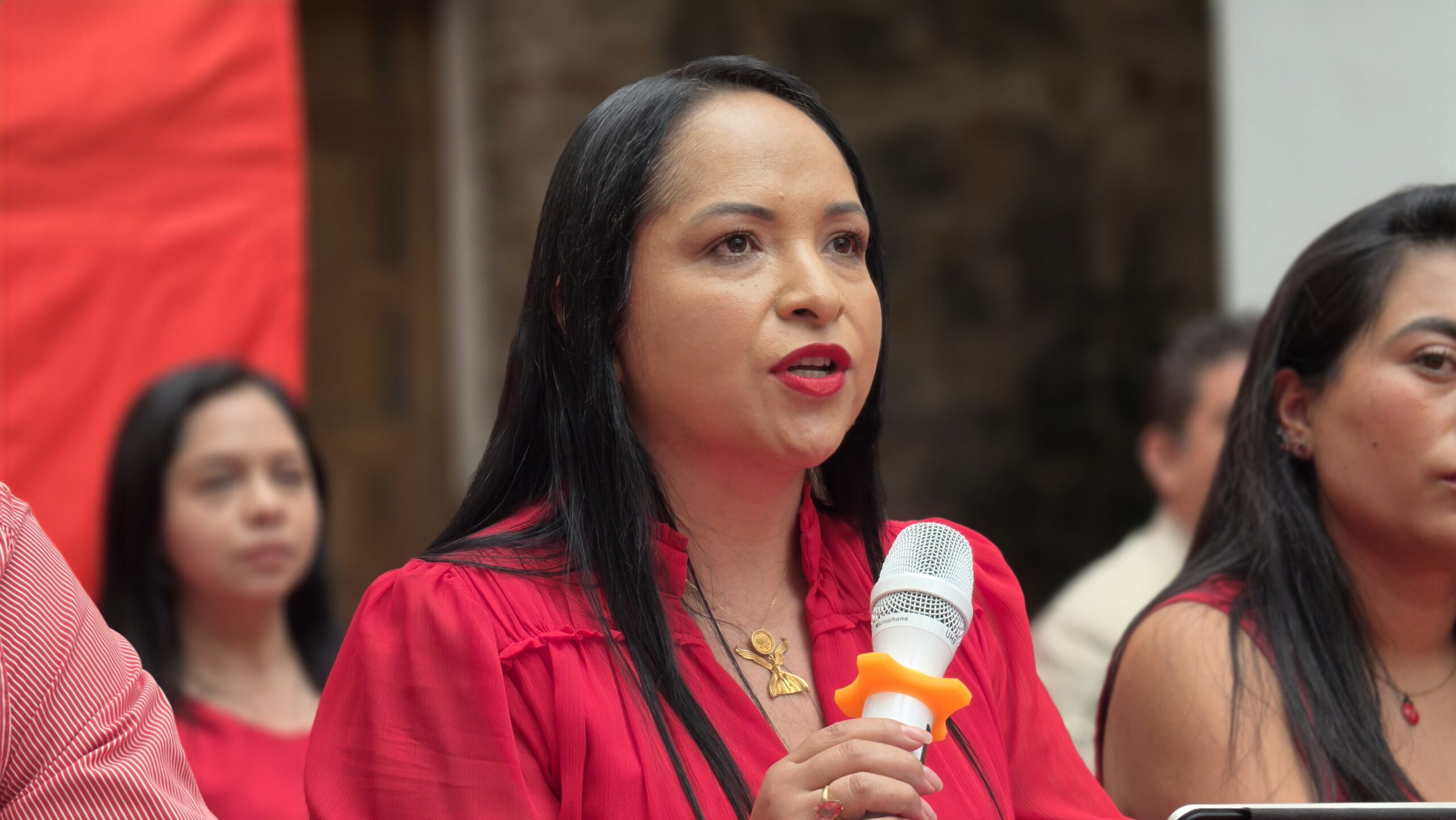 Critican discurso contra el nepotismo tras nombramientos en el PT Puebla