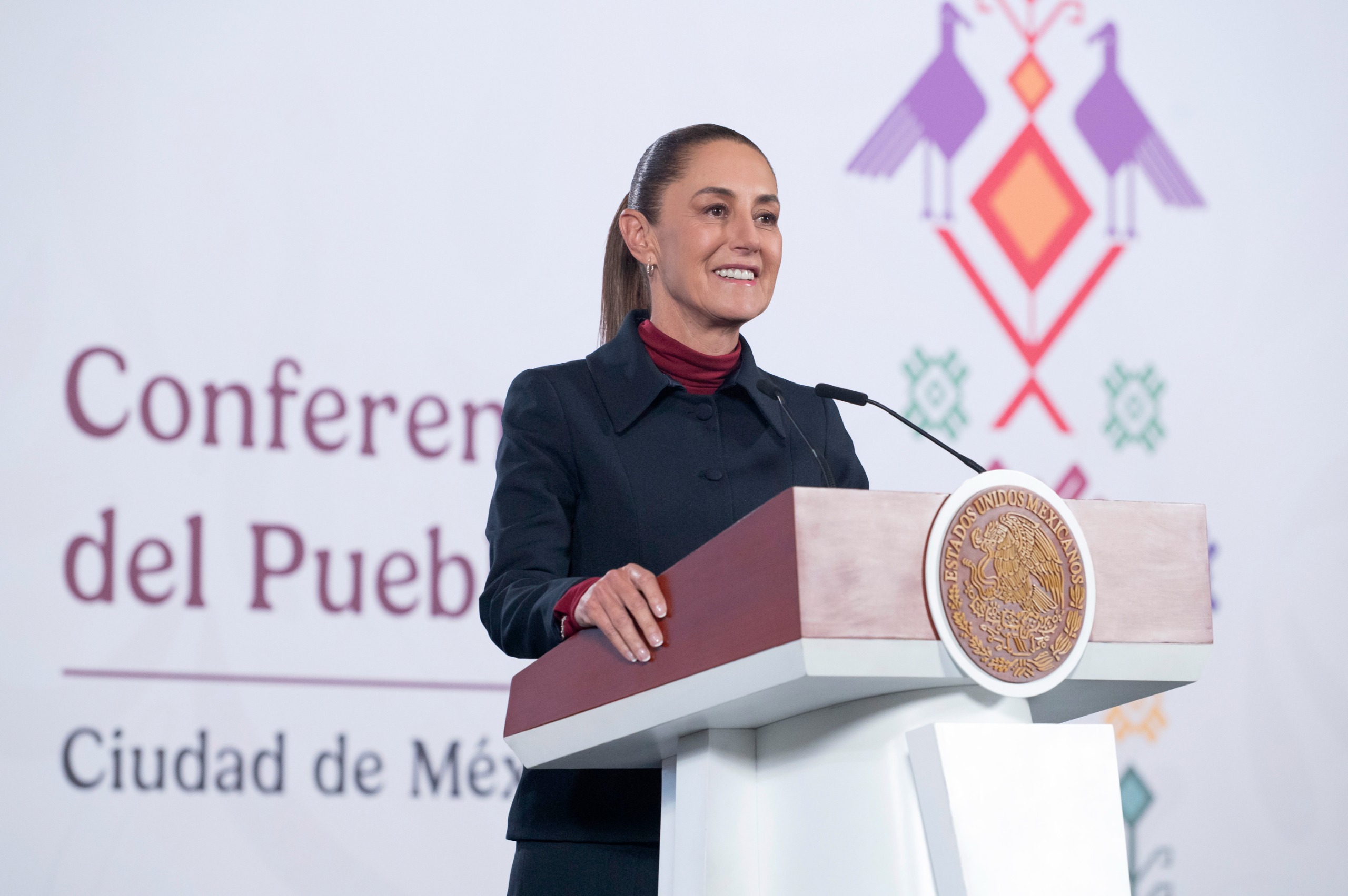 Sheinbaum intenta contener crisis política y presume solidez comercial con EU pese a caso Rocha Moya