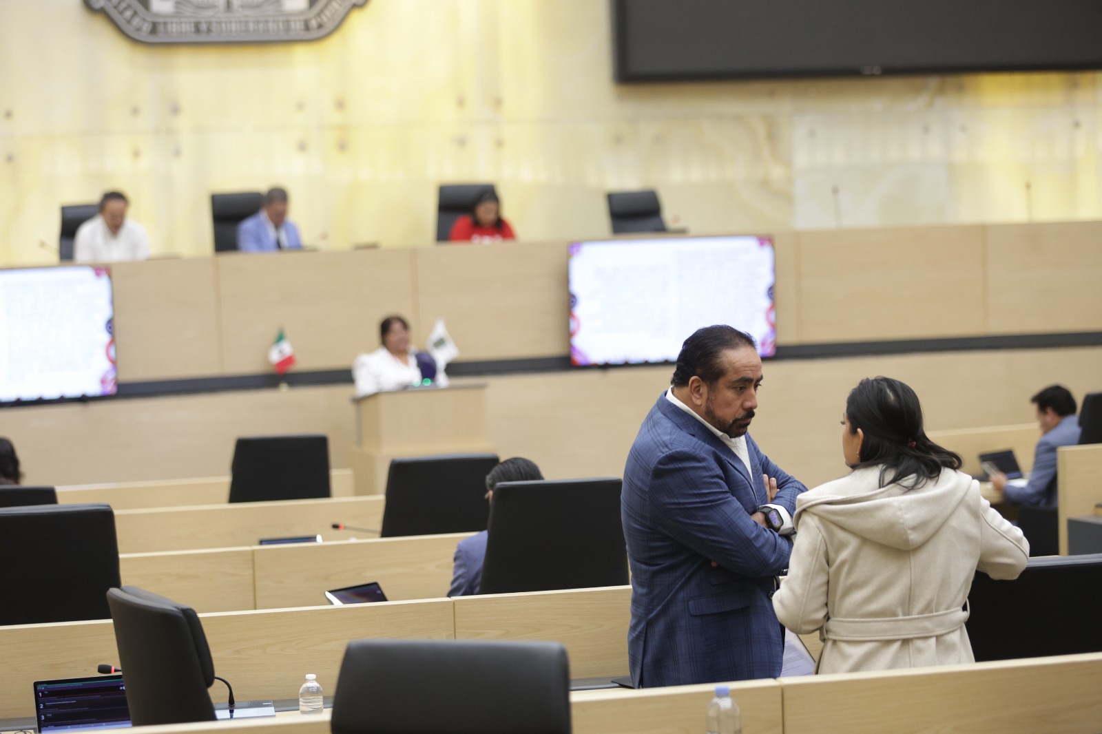 Desaire desde la curul: Rafael Micalco ignora a pueblos originarios y reaviva críticas por su llegada plurinominal al Congreso