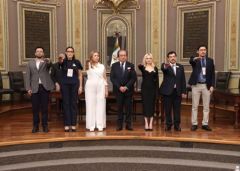 Reconocen trayectoria de Leopoldo de Lara; asume presidencia de asociación nacional