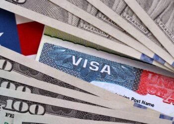 Estados Unidos frena citas para visas de inmigrante en todo el mundo; no hay fecha para reanudarlas