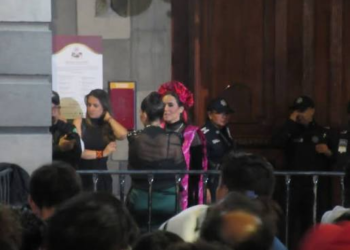 Nay Salvatori y Graciela Palomares acuden al Grito de Independencia en Puebla de “coladas”