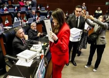 Paloma Sánchez confronta a Inzunza en el Senado por desapariciones y violencia en Sinaloa