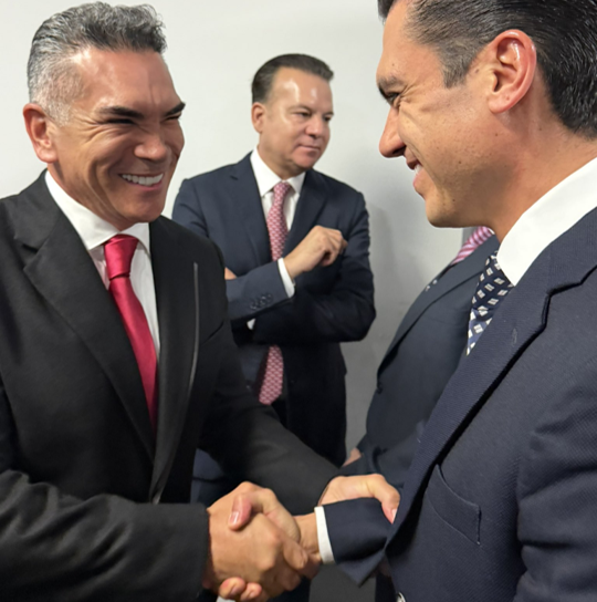 PAN y PRI acercan posiciones en Nuevo León rumbo a 2027