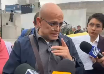 Van contra ‘Andy’ López Beltrán y Amílcar Olán por presunto desabasto de medicamentos oncológicos